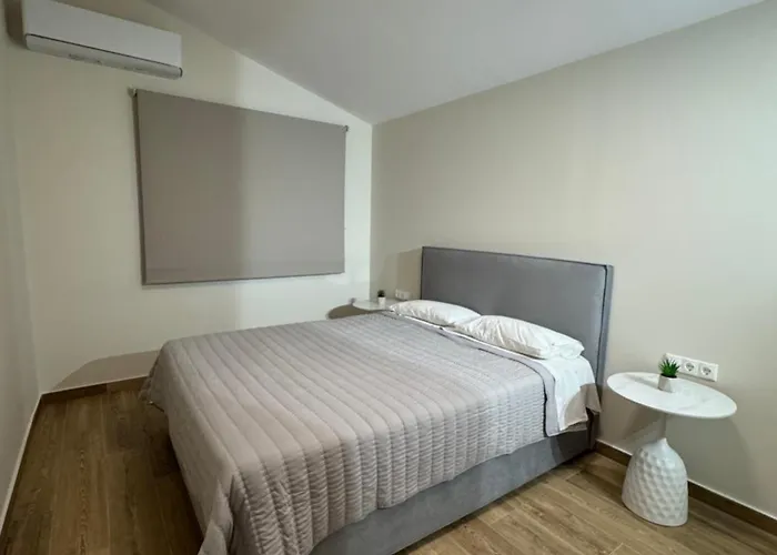 Margarita House Apartment *